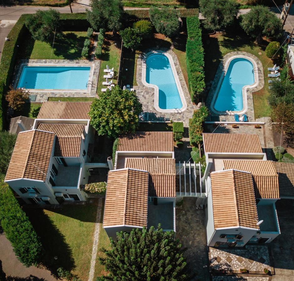 Pyramid City Villas Agios Spyridon  エクステリア 写真