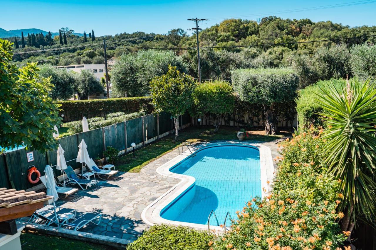 Pyramid City Villas Agios Spyridon  エクステリア 写真