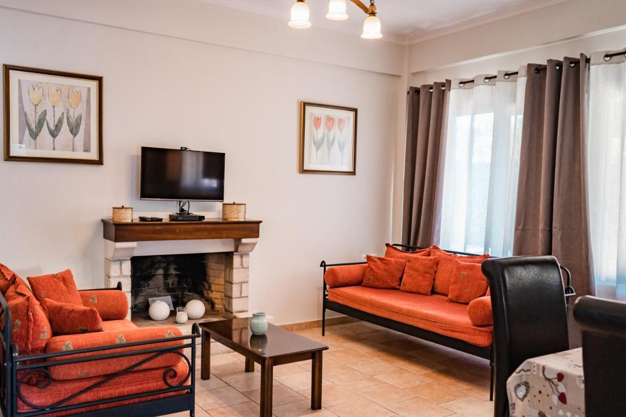 Pyramid City Villas Agios Spyridon  エクステリア 写真